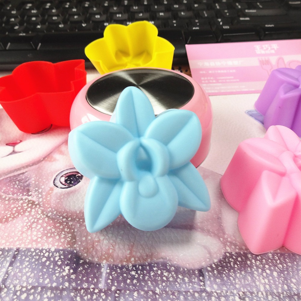 Cute 5cm Flower Silicone Cake  - Diy Electronics Components 评论和价格